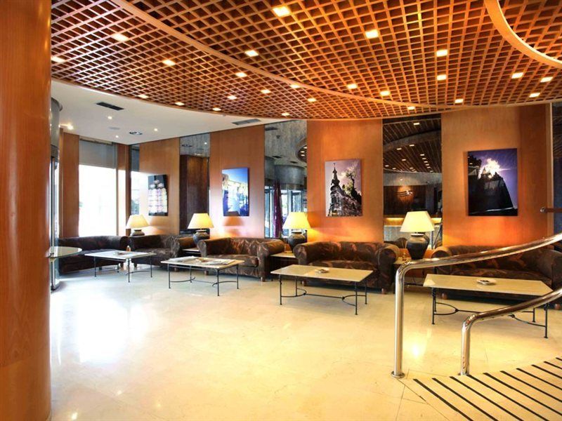 西尔肯路易德里昂酒店 莱昂 外观 照片